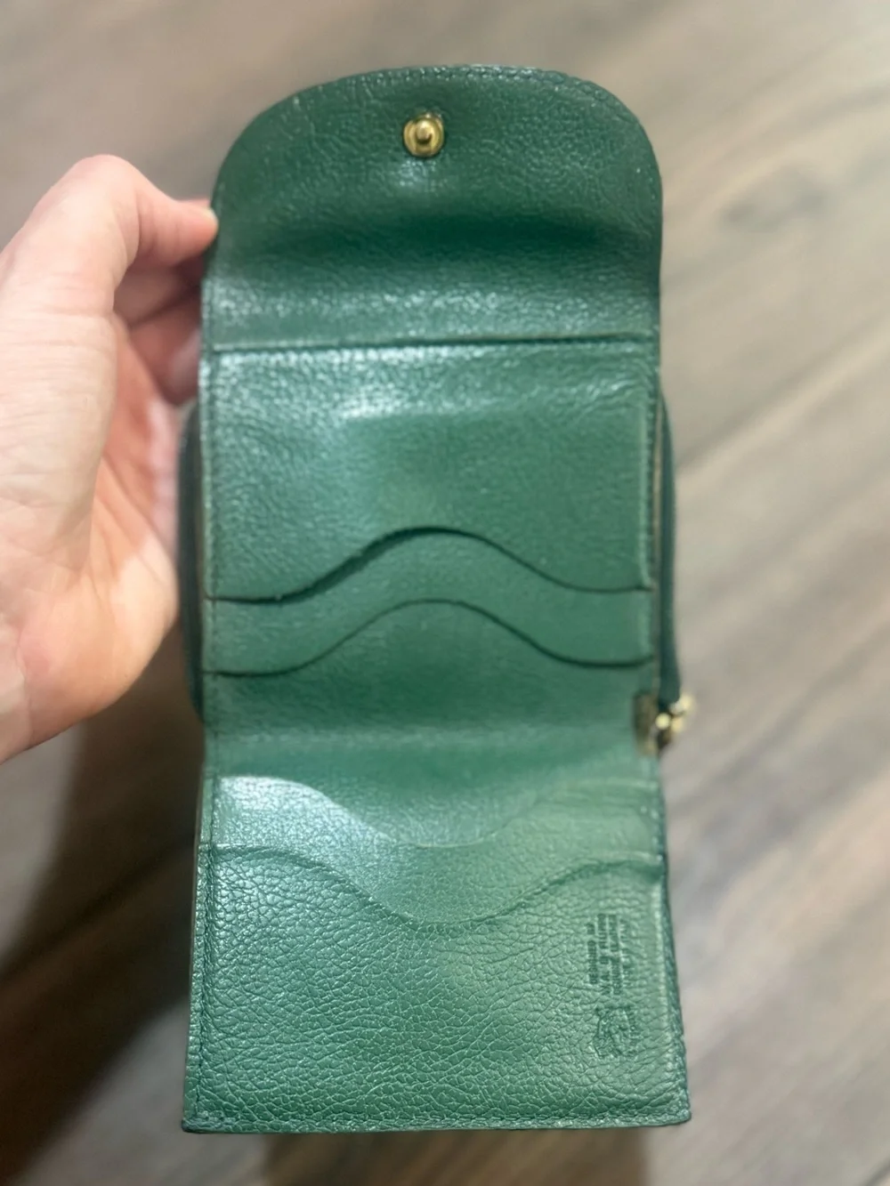 Vintage IL BISONTE Green Leather Wallet Made In Italy Zip Coin Bifold Snap